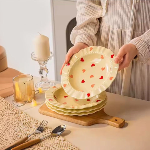 Amore Ruffled Dish