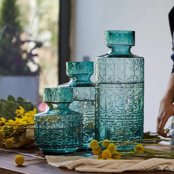 Casablanca Vase (Assorted Sizes)