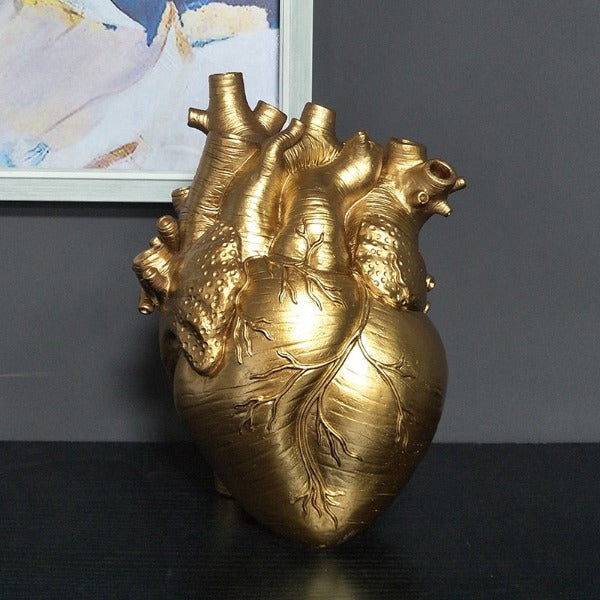 Corazon Vase