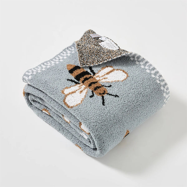 Queen Bee Throw Rug