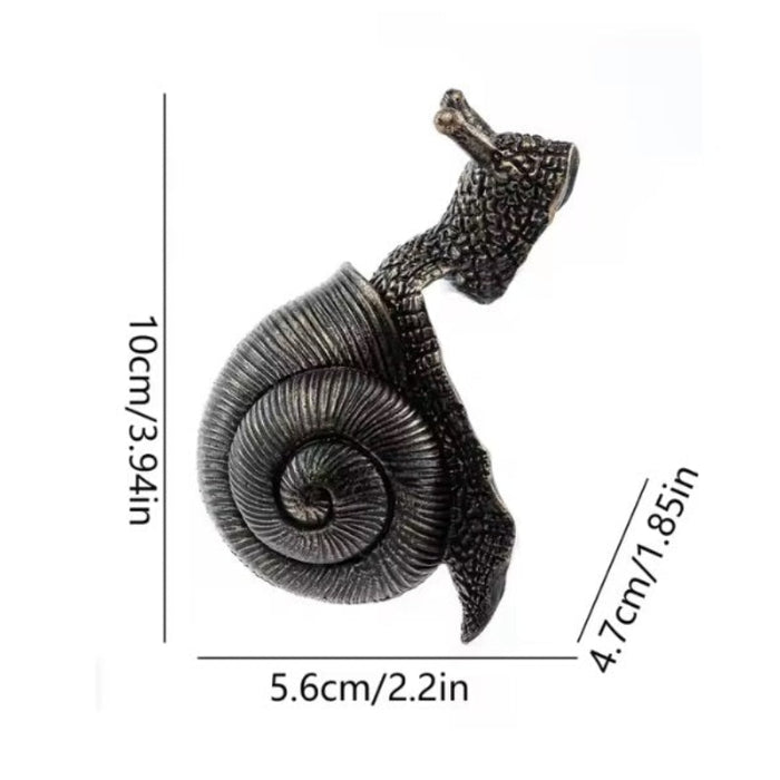 Snail Plant Pot Ornament