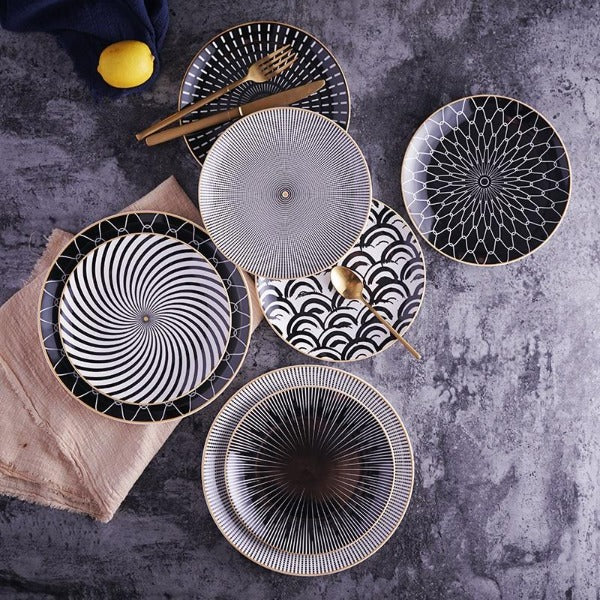 Monochromatic Dinner Plate (Set of 6) - Assorted Sizes